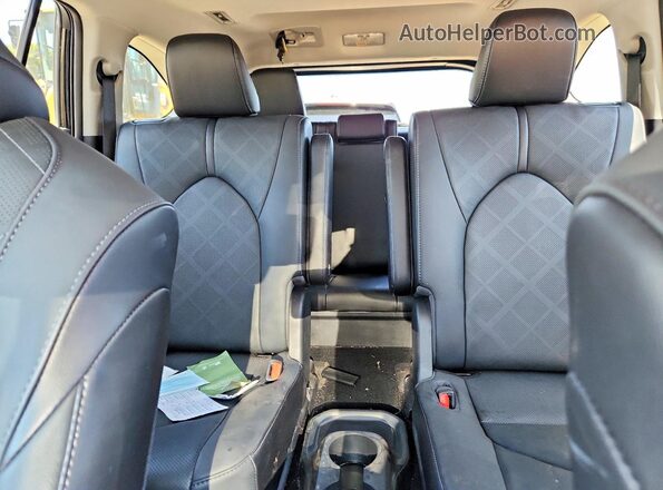 5TDFZRBH9MS149873 2021 TOYOTA HIGHLANDER Black Հետևի նստատեղերի տեսք