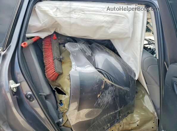 5TDGBRCH8LS506367 2020 TOYOTA HIGHLANDER Gray Widok wnętrza z tyłu