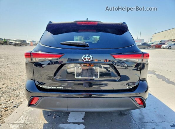 5TDGZRAH2LS009751 2020 TOYOTA HIGHLANDER Black Rear view