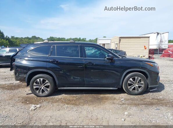 5TDGZRAH2LS511241 2020 TOYOTA HIGHLANDER Black Widok wnętrza z tyłu