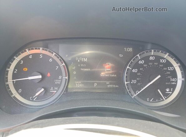 5TDGZRAH2MS061382 2021 TOYOTA HIGHLANDER Silver Instrument cluster view
