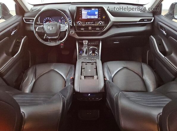 5TDGZRAHXLS001753 2020 TOYOTA HIGHLANDER Silver Dashboard view