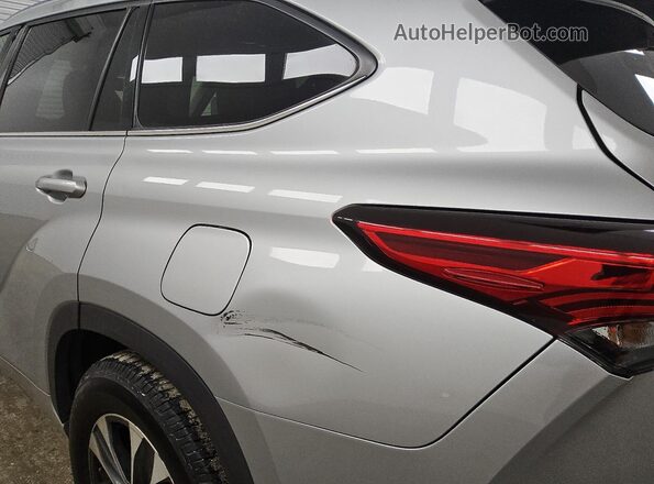 5TDGZRAHXLS001753 2020 TOYOTA HIGHLANDER Silver 