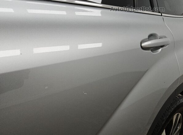 5TDGZRAHXLS001753 2020 TOYOTA HIGHLANDER Silver 