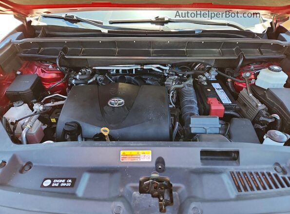 5TDGZRBH0MS132979 2021 TOYOTA HIGHLANDER Red Շարժիչի բաժամունքի տեսք