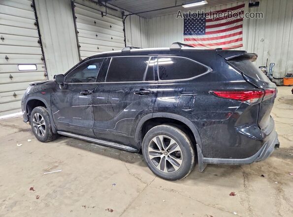 5TDGZRBH0NS193301 2022 TOYOTA HIGHLANDER Black Trasero izquierdo