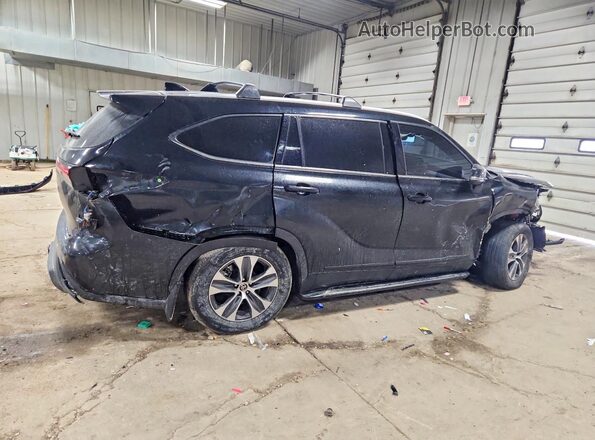 5TDGZRBH0NS193301 2022 TOYOTA HIGHLANDER Black Trasero derecho
