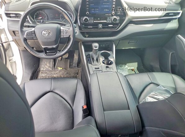 5TDGZRBH1LS030637 2020 TOYOTA HIGHLANDER White Вид панелі приладів