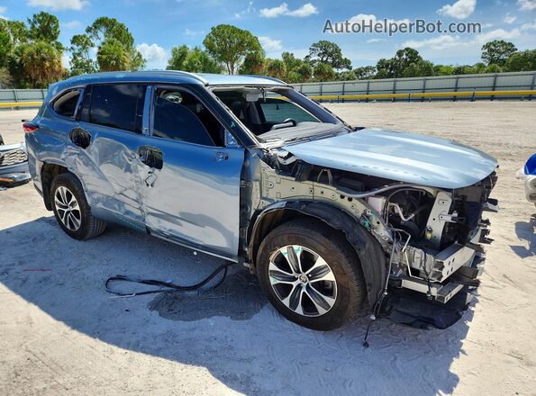 5TDGZRBH2NS179030 2022 TOYOTA HIGHLANDER Blue Передня права чверть