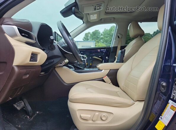5TDGZRBH3NS168098 2022 TOYOTA HIGHLANDER Blue Vista interior delantera