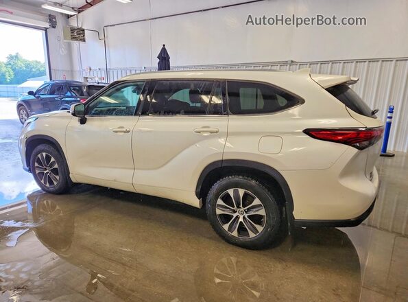 5TDGZRBH5MS102120 2021 TOYOTA HIGHLANDER White Հետևի ձախ