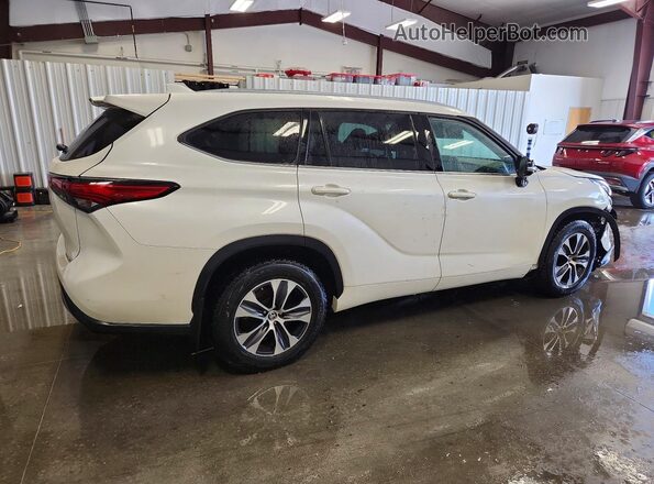 5TDGZRBH5MS102120 2021 TOYOTA HIGHLANDER White Հետևի աջ