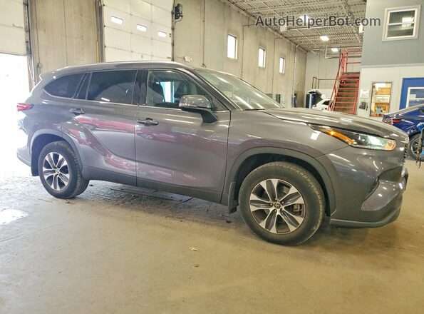 5TDGZRBH7MS116519 2021 TOYOTA HIGHLANDER Gray Front right