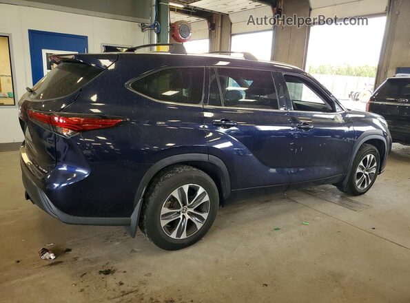 5TDGZRBH7MS525846 2021 TOYOTA HIGHLANDER Blue უკანა ხედი