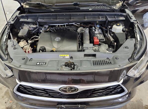 5TDGZRBHXLS046755 2020 TOYOTA HIGHLANDER Black ძრავის განყოფილების ხედი