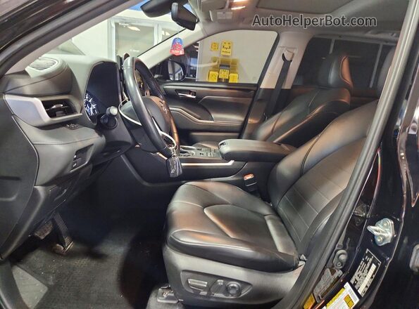 5TDGZRBHXLS046755 2020 TOYOTA HIGHLANDER Black წინა სალონის ხედი