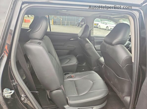 5TDGZRBHXLS508876 2020 TOYOTA HIGHLANDER Black Widok komory silnika