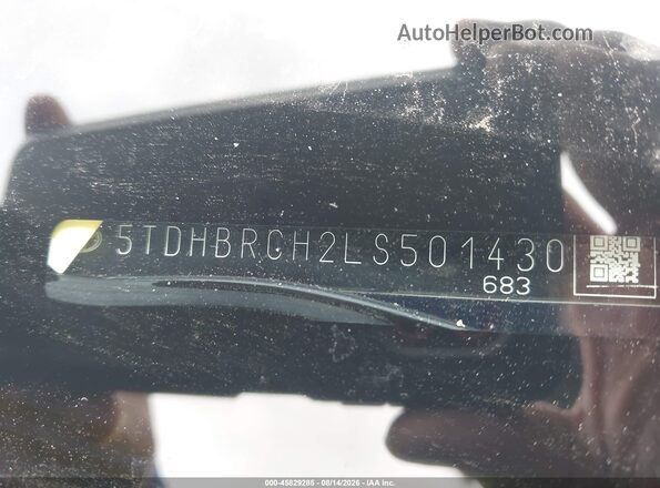 5TDHBRCH2LS501430 2020 TOYOTA HIGHLANDER Blue Vista del compartimento del motor