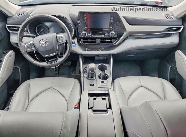 5TDHBRCH2MS522893 2021 TOYOTA HIGHLANDER Silver წინა პანელის ხედი
