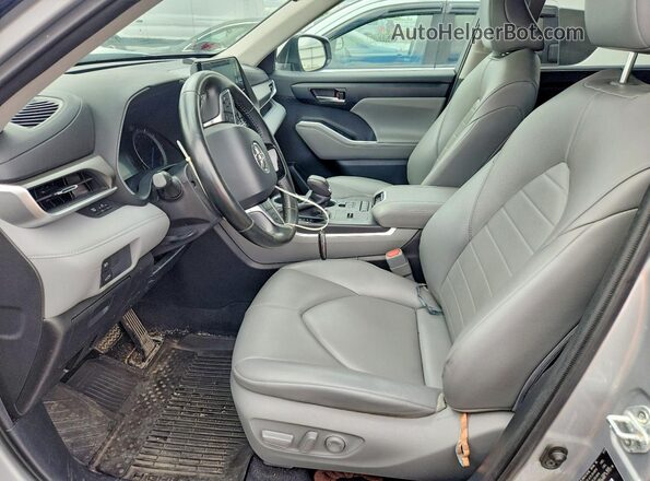 5TDHBRCH2MS522893 2021 TOYOTA HIGHLANDER Silver წინა სალონის ხედი