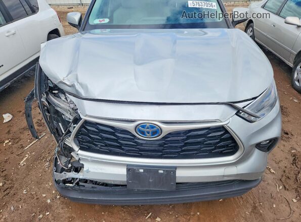5TDHBRCH2MS522893 2021 TOYOTA HIGHLANDER Silver ძრავის განყოფილების ხედი