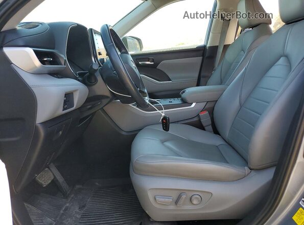 5TDHBRCH3MS034794 2021 TOYOTA HIGHLANDER Blue Սալոնի դիմացի տեսք