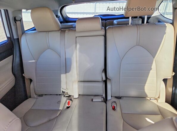 5TDHBRCH5MS050849 2021 TOYOTA HIGHLANDER White Widok tylnych siedzeń