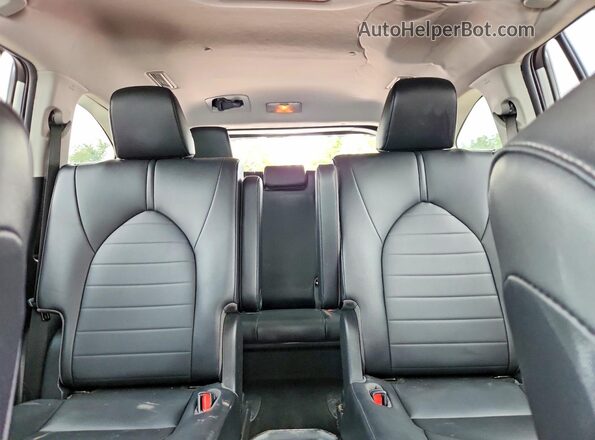 5TDHBRCH7LS505666 2020 TOYOTA HIGHLANDER Silver Հետևի նստատեղերի տեսք