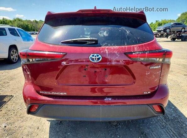 5TDHBRCH7MS051551 2021 TOYOTA HIGHLANDER Red Widok z tyłu