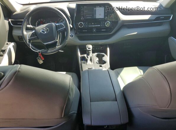 5TDHZRAH5MS514513 2021 TOYOTA HIGHLANDER Белый Вид панели приборов
