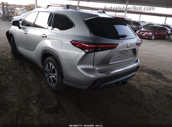 5TDHZRAH6MS090078 2021 TOYOTA HIGHLANDER Silver Trasero izquierdo