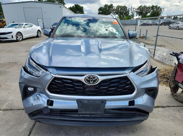 5TDHZRAH9MS043272 2021 TOYOTA HIGHLANDER Gray წინა ხედი