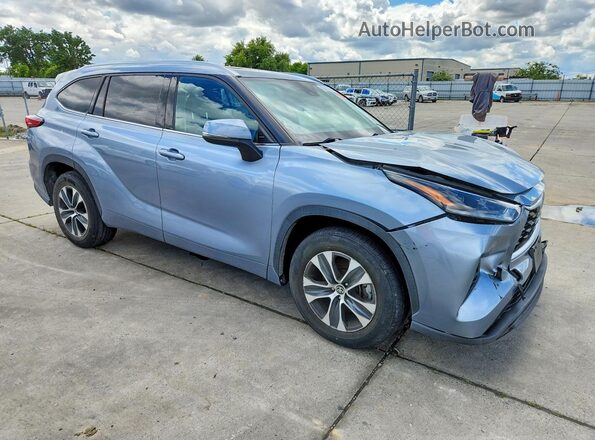 5TDHZRAH9MS043272 2021 TOYOTA HIGHLANDER Gray წინა მარჯვენა