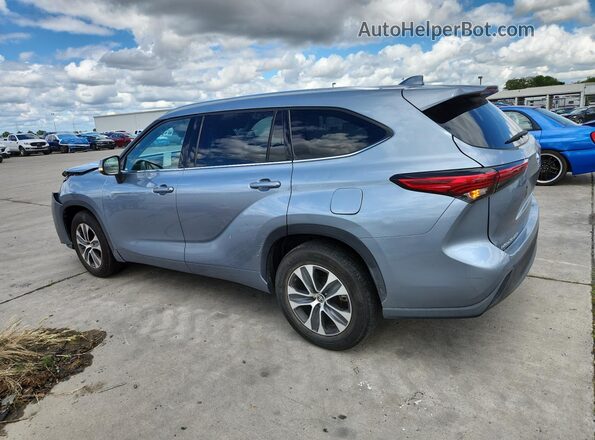 5TDHZRAH9MS043272 2021 TOYOTA HIGHLANDER Gray 