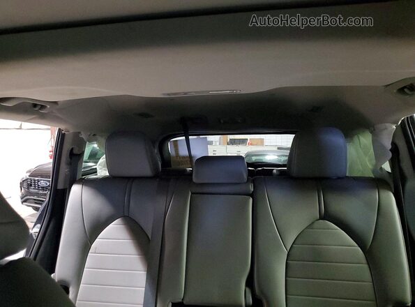 5TDHZRBH2MS065189 2021 TOYOTA HIGHLANDER Black Rear seats view