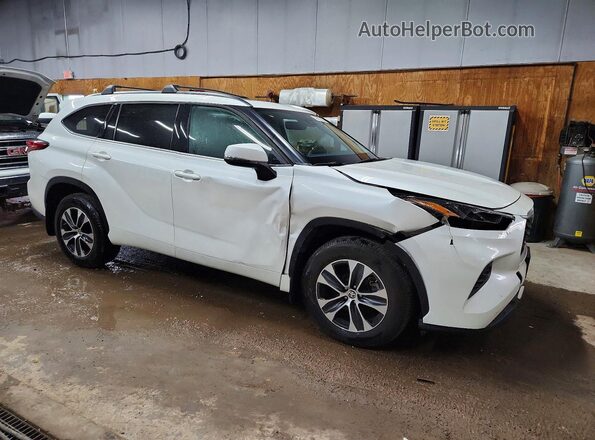 5TDHZRBH2MS134785 2021 TOYOTA HIGHLANDER Белый Передняя правая четверть