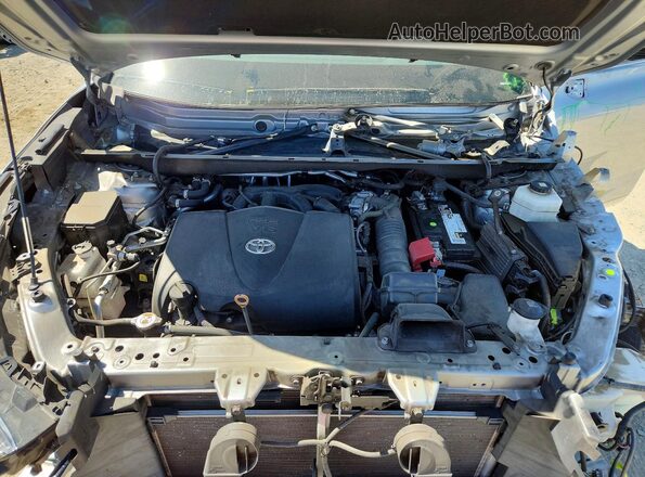 5TDHZRBH6MS555599 2021 TOYOTA HIGHLANDER Серебряный Вид подкапотного пространства