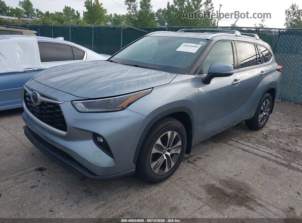 5TDHZRBH7MS065382 2021 TOYOTA HIGHLANDER Light Blue წინა მარცხენა ხედი სამი მეოთხედიდან