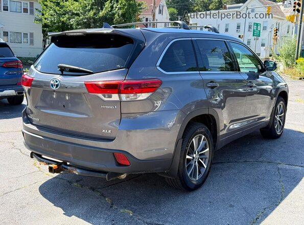 5TDJGRFH7JS045355 2018 TOYOTA HIGHLANDER Gray Передня права чверть