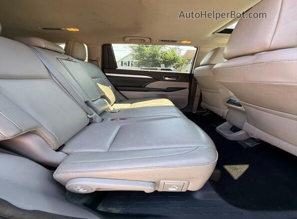 5TDJGRFH7JS045355 2018 TOYOTA HIGHLANDER Gray Вид підкапотного простору