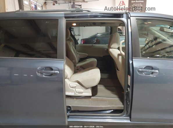 5TDJK3DC1GS142305 2016 TOYOTA SIENNA Blue VIN կոդի պիտակի տեսք