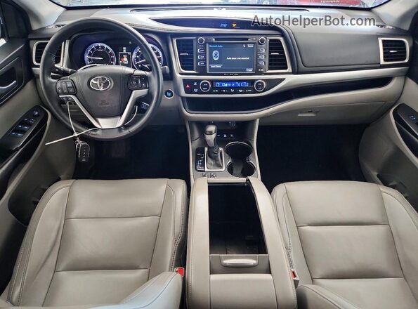 5TDJKRFH2GS313655 2016 TOYOTA HIGHLANDER Gray Widok deski rozdzielczej