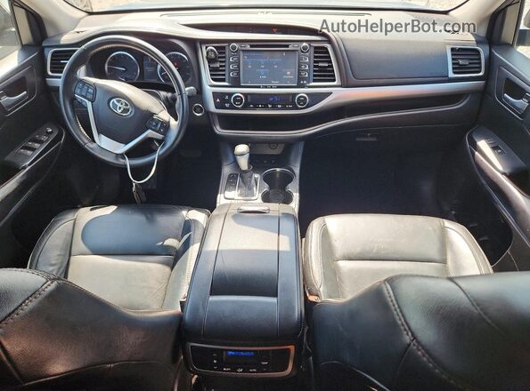 5TDJKRFH3GS334417 2016 TOYOTA HIGHLANDER Черный Вид панели приборов
