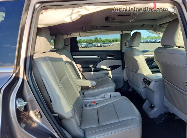 5TDJKRFH4GS242829 2016 TOYOTA HIGHLANDER Gray Вид задньої частини салону