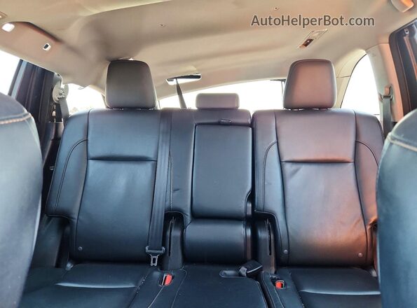 5TDJKRFH8GS267359 2016 TOYOTA HIGHLANDER Gray Vista de los asientos traseros