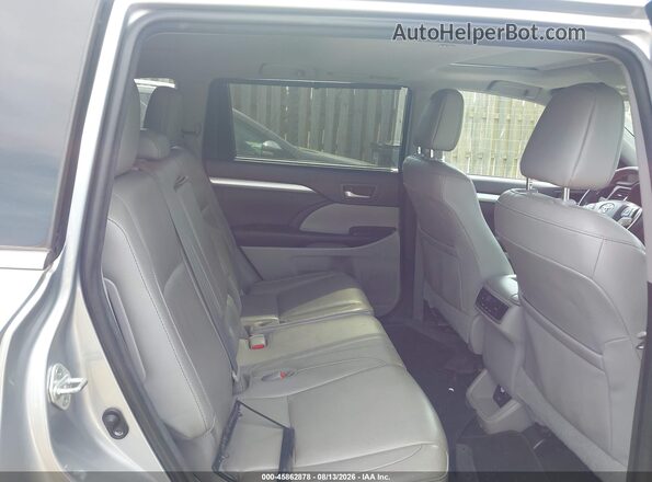 5TDJKRFH9GS332767 2016 TOYOTA HIGHLANDER Silver VIN კოდის სტიკერის ხედი