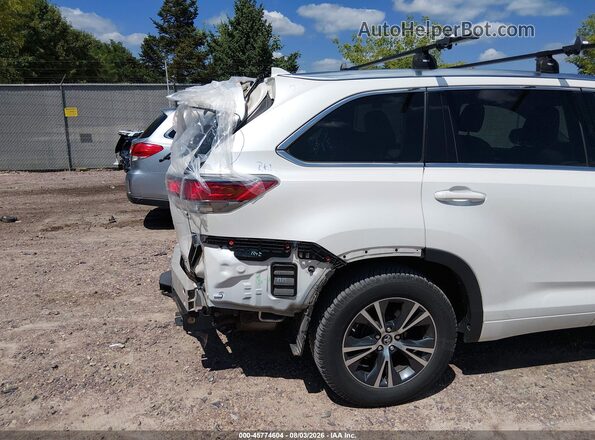 5TDJKRFHXGS286687 2016 TOYOTA HIGHLANDER White 