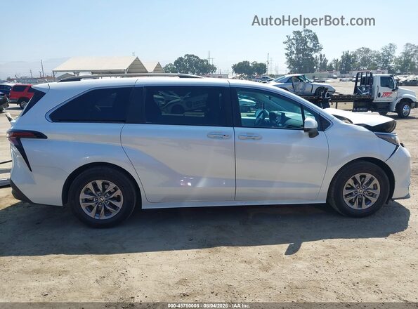 5TDJRKEC0SS236334 2025 TOYOTA SIENNA White Вид задньої частини салону