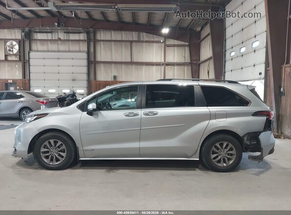 5TDJRKEC4MS063971 2021 TOYOTA SIENNA Серебряный 