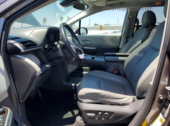 5TDJRKEC4NS088855 2022 TOYOTA SIENNA Charcoal Widok wnętrza z przodu
